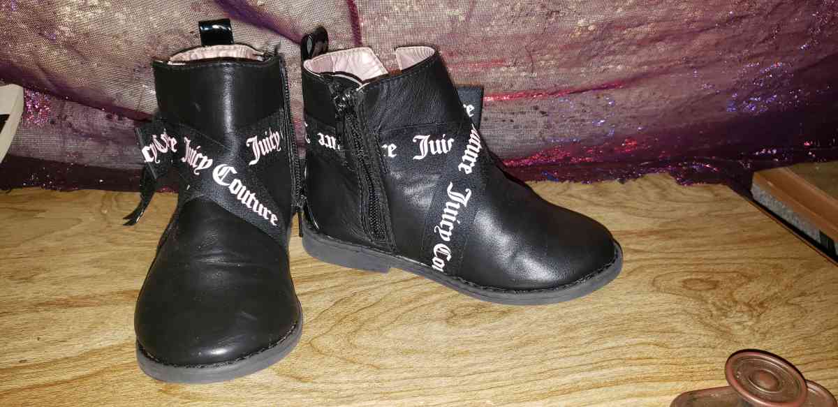 Juicy Contour Childrens Booties