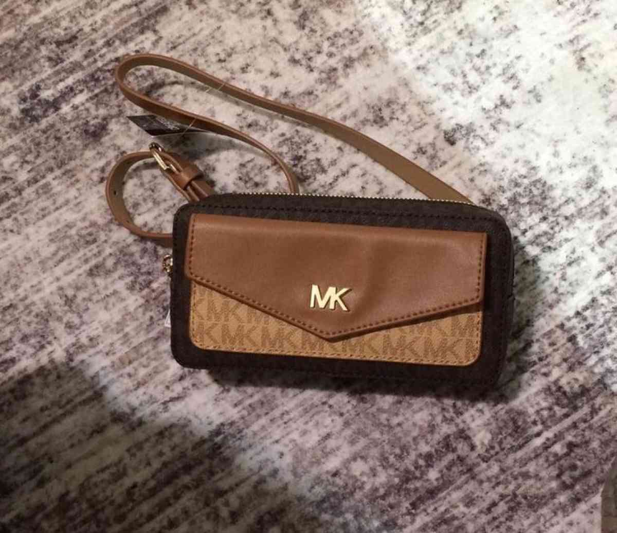 Michael Kors Fanny pack Belt Bag Leather Brown Signature MK
