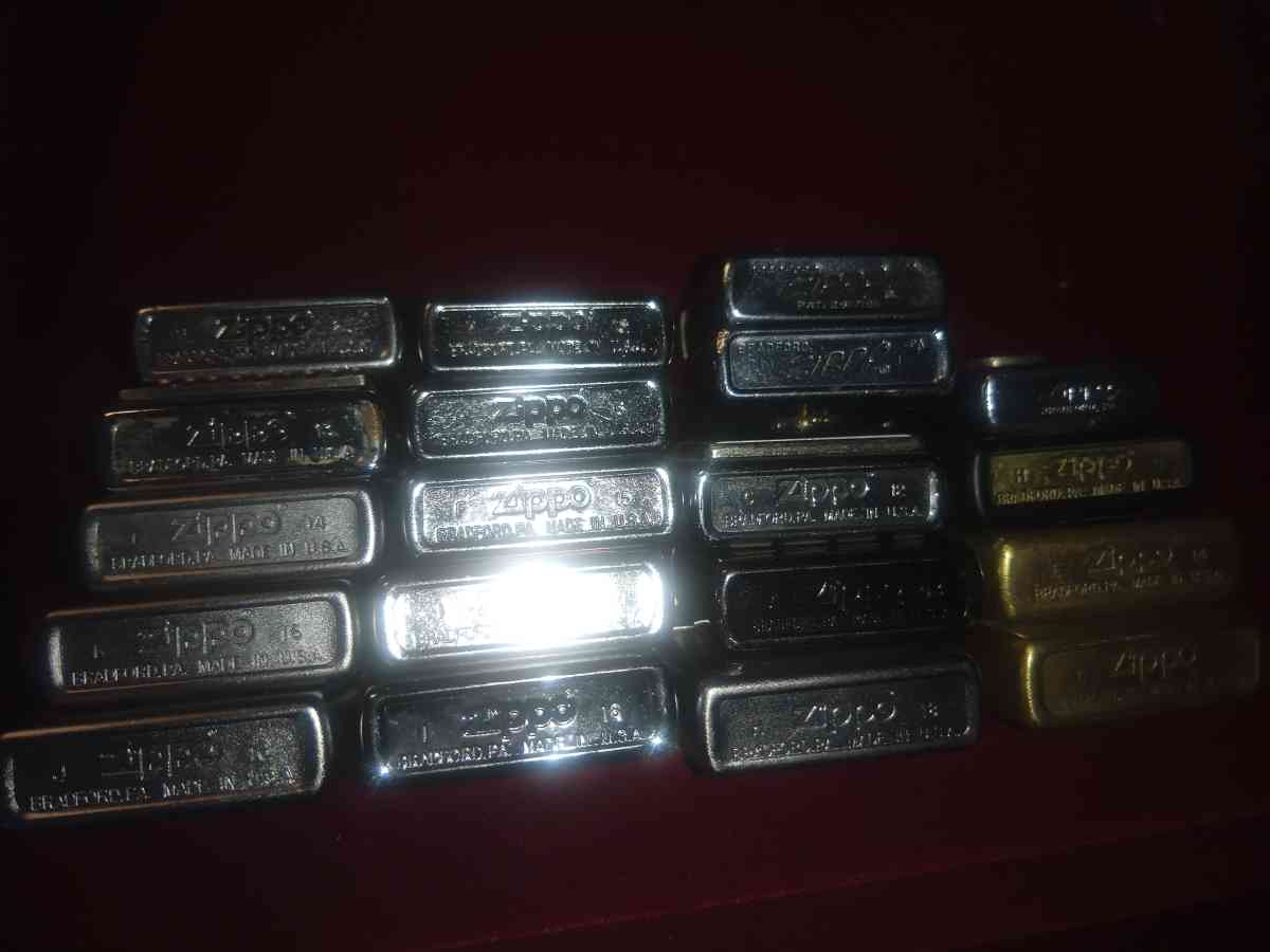 19 Zippo lighters most of them never used I want 300 for all