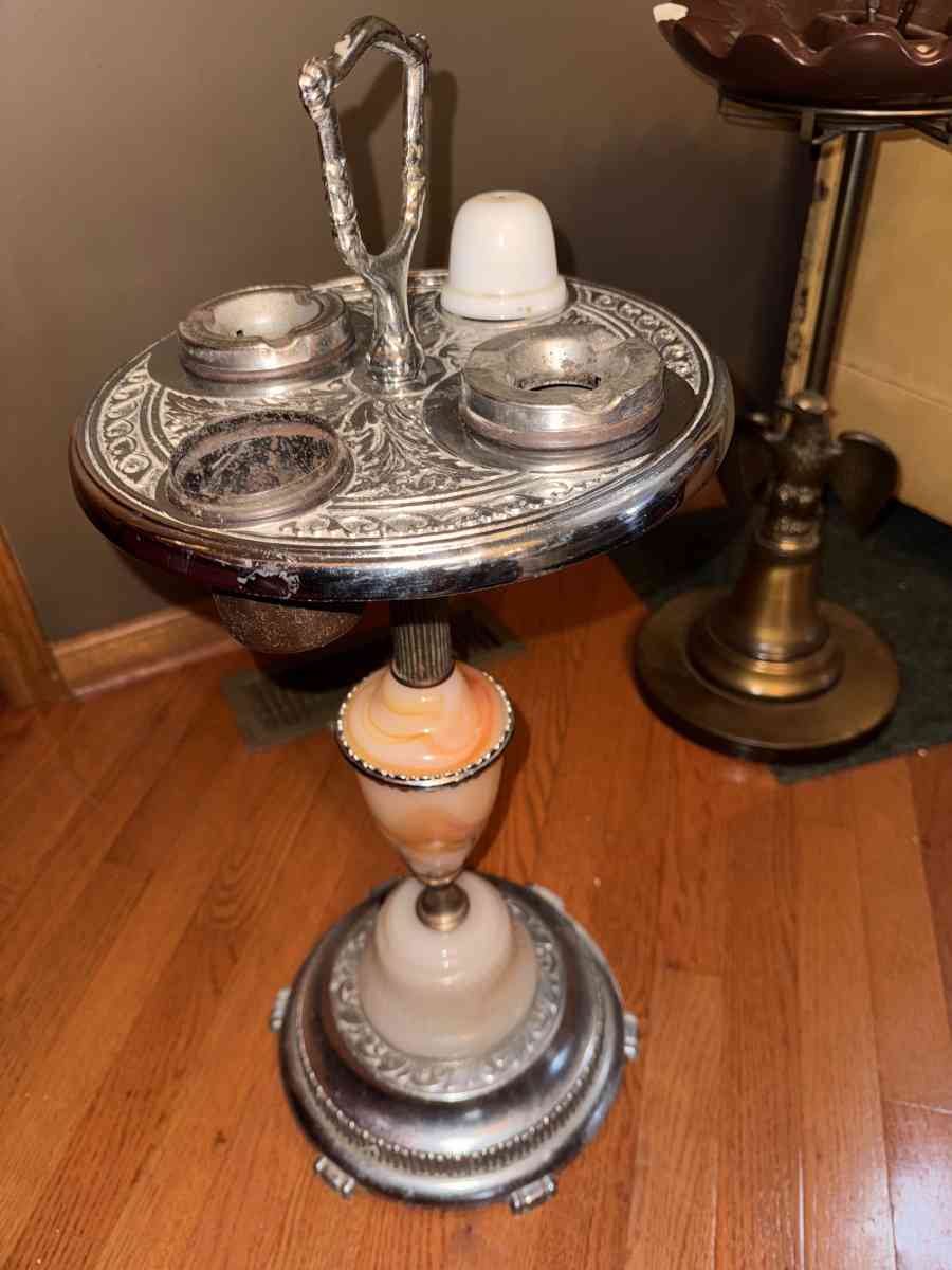 standup ashtray