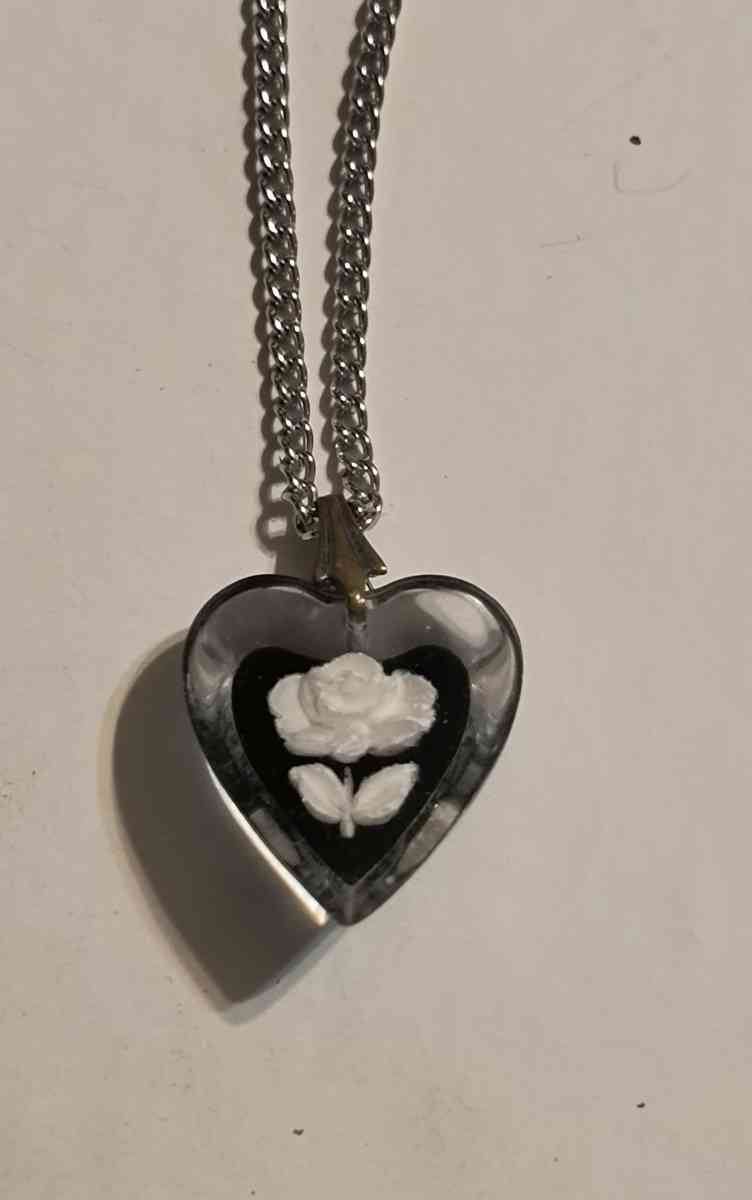 Flower Heart Necklace