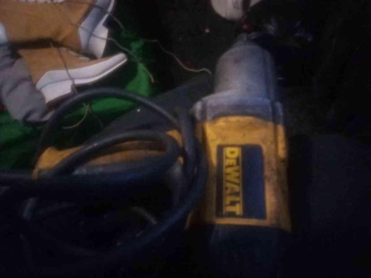 DeWalt impact gun