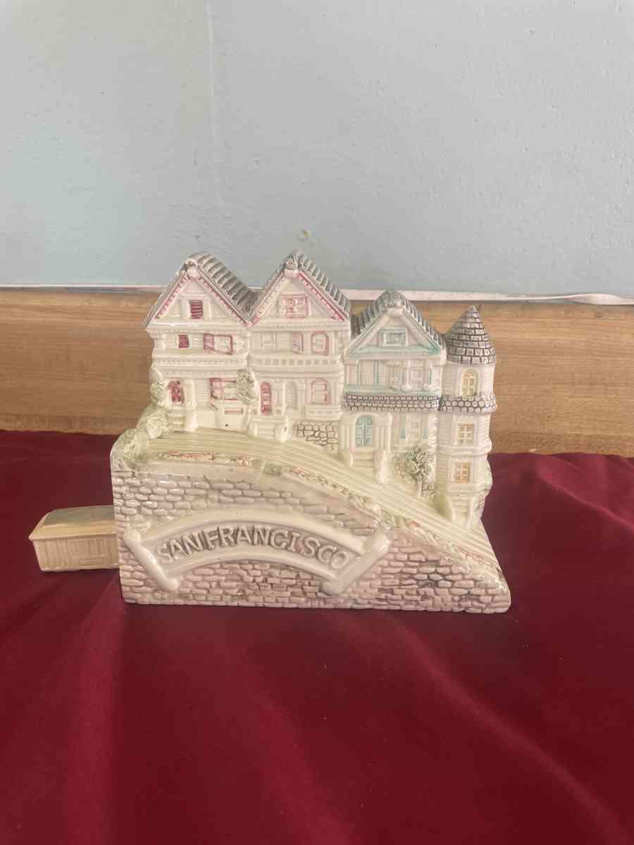 San Francisco Trolly Music Box