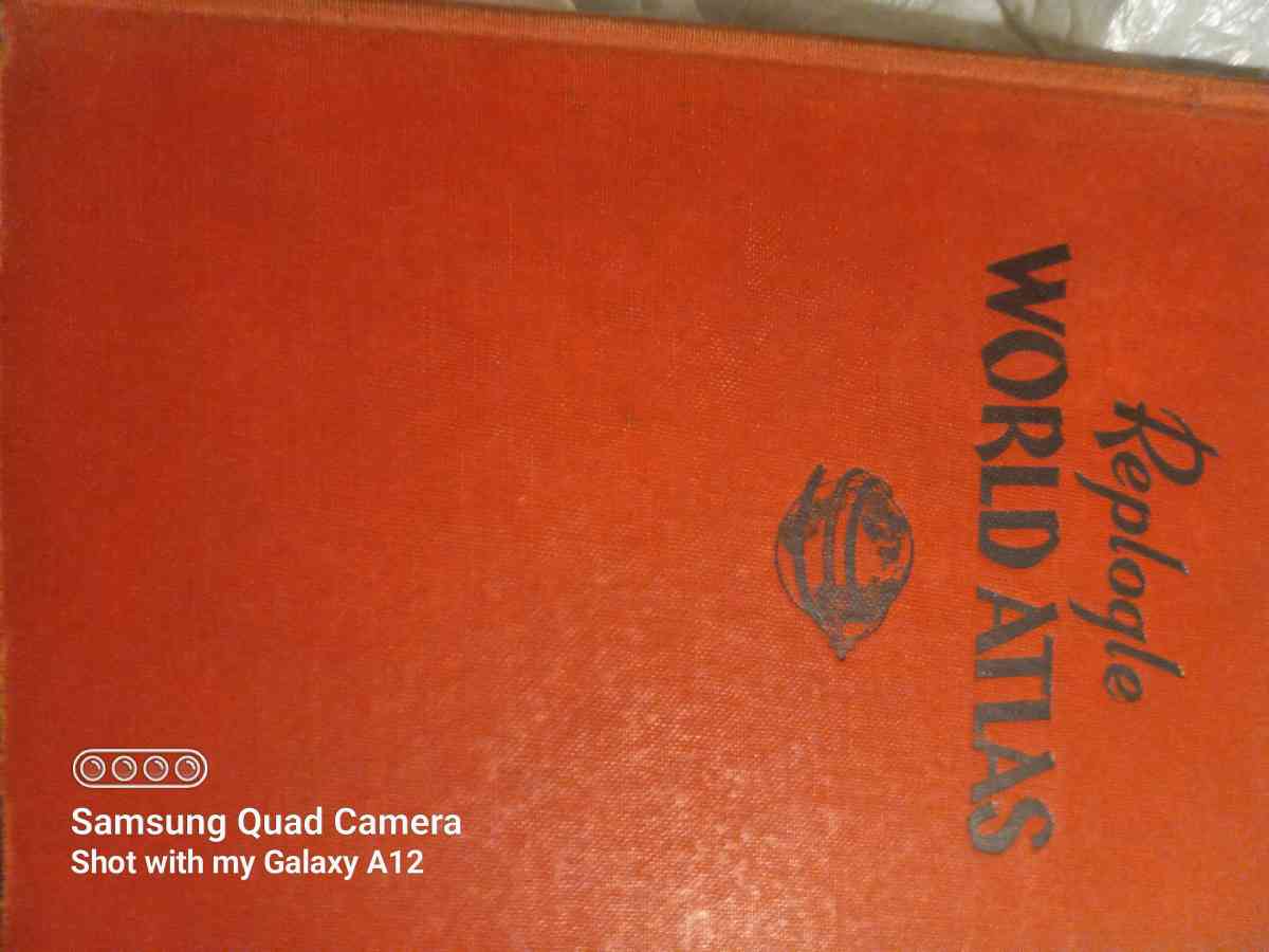 vintage 1940s world globe