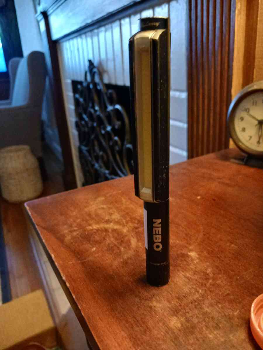 Nebo Lil Larry Work Light