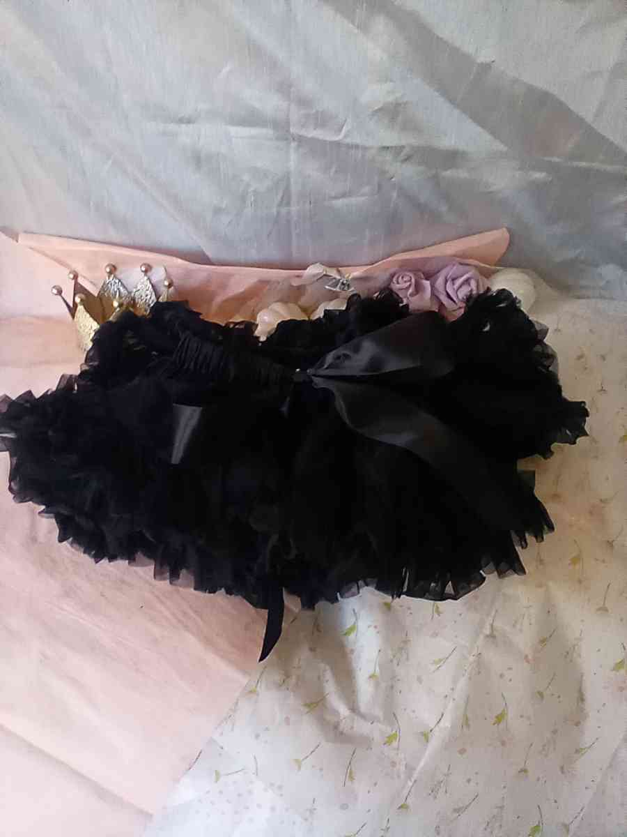 0 to 1yrs Black TuTu Pettiskrt EUC Bow Cinches Waist