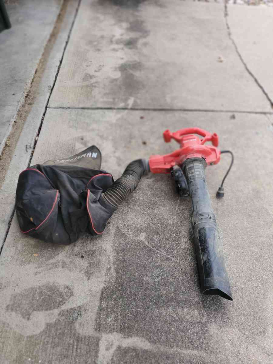 Craftsman  Corded Electric Leaf Blower  Vaccum w Bag  Model