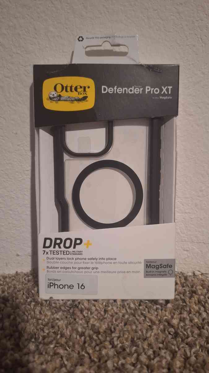 OtterBox Defender Series Pro XT Clear Case For iPhone 16