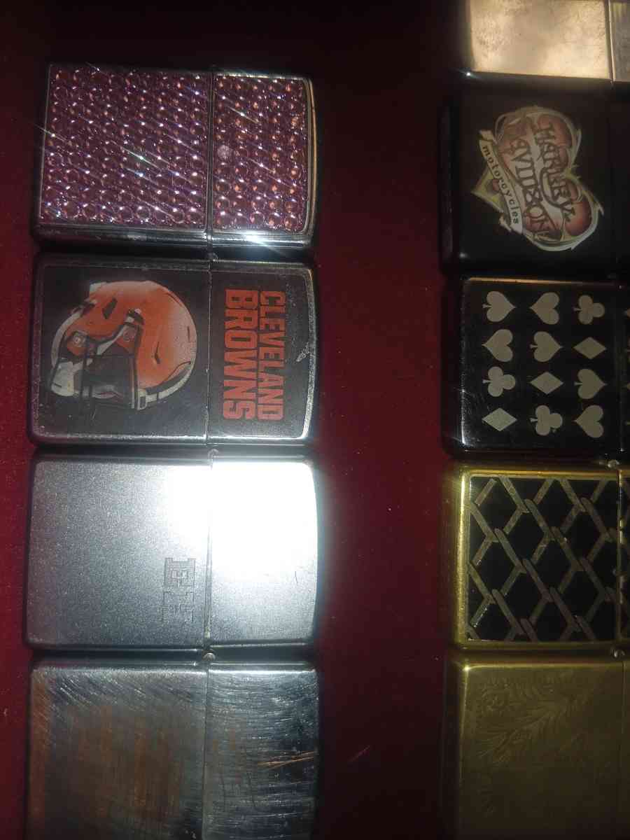 19 Zippo lighters most of them never used I want 300 for all