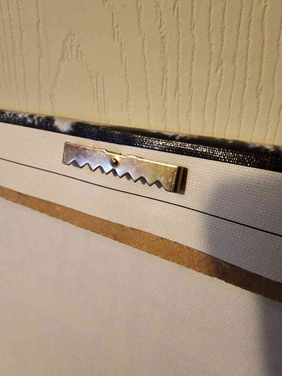 Street Skull by CK Art Department