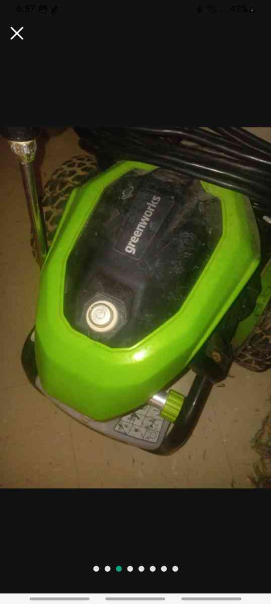 Greenworks 2000psi electric pressure washer