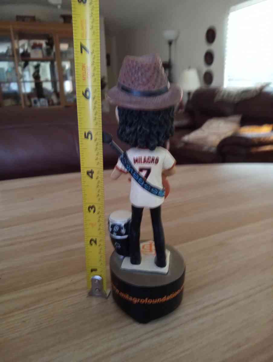 Santana Bobblehead SF edition