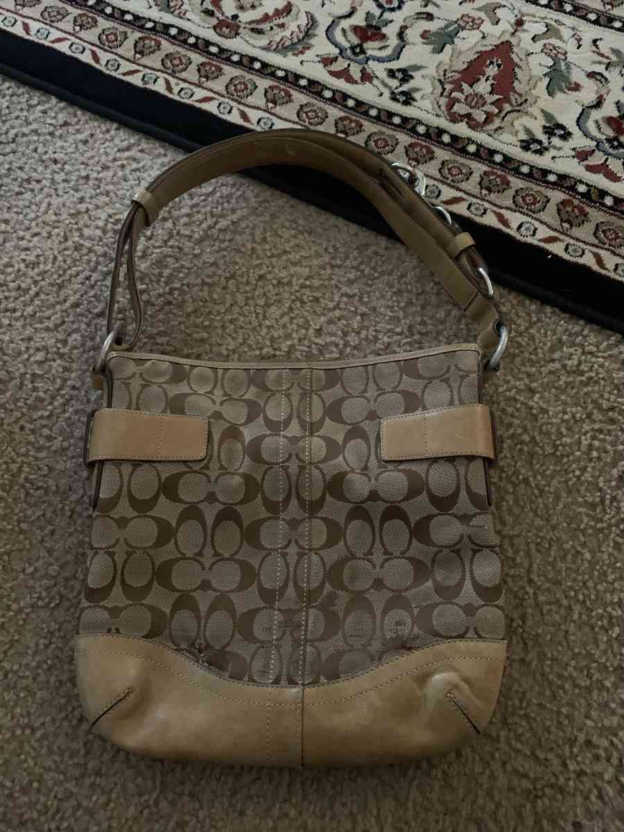 coach shoulder bag