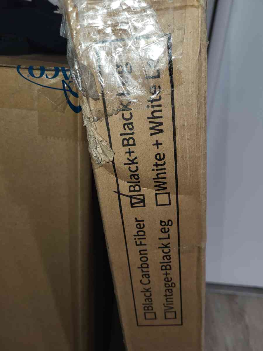 ODK Gaming Desk with Led Lights and Charging Station