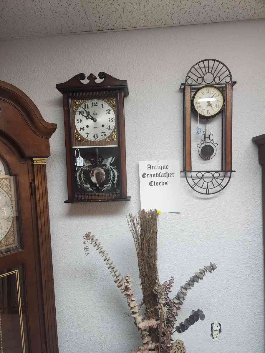wind up clocks