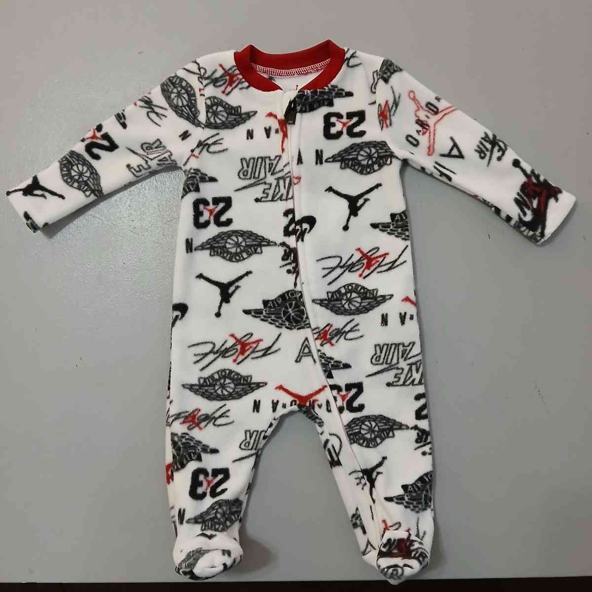 Baby Nike Jordan pijamas size 0 to 3M
