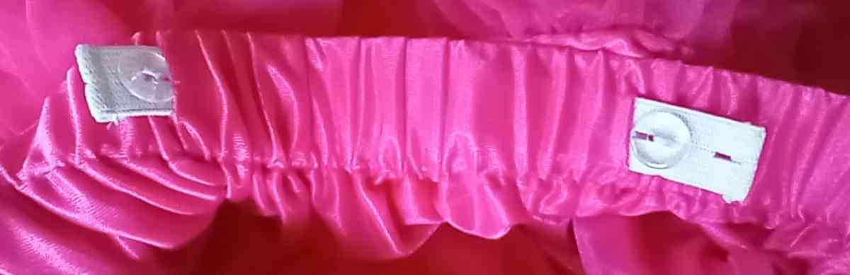 2 to 3yrs Hot Pink TuTu Pettiskirt EUC Button Cinchers
