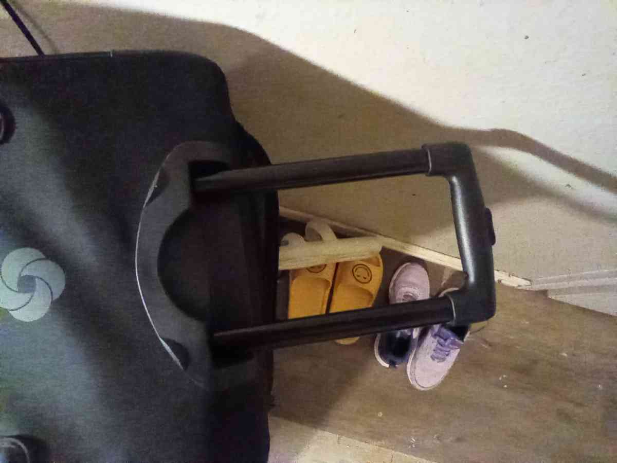 Samsonite NEW 2 Compartment Wheeled Duffle Bag