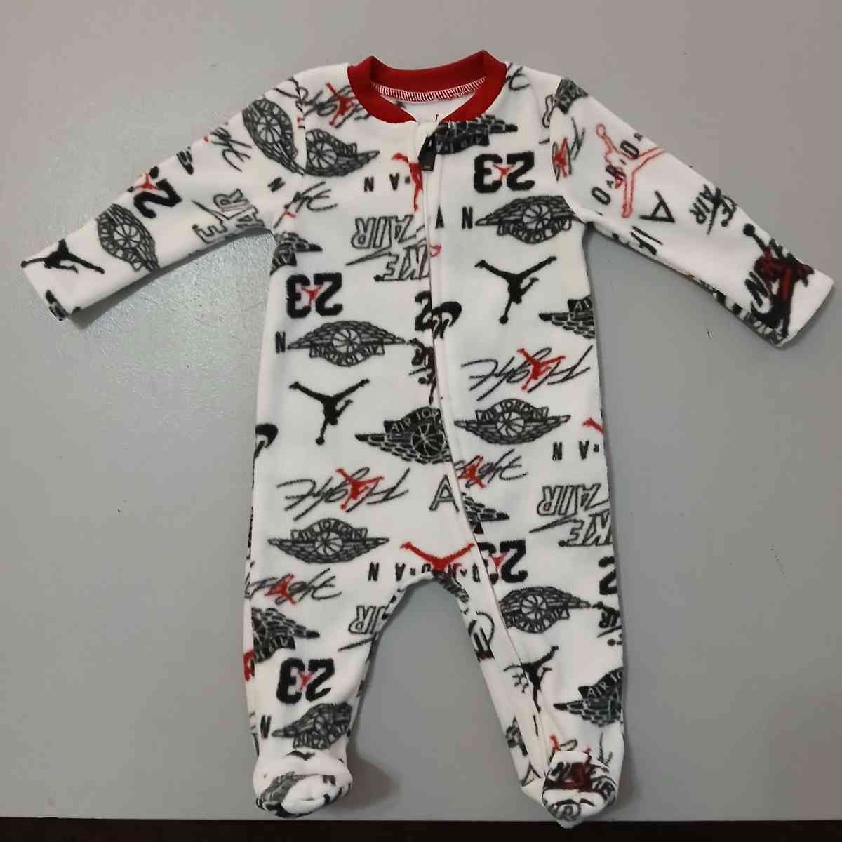 Baby Nike Jordan pijamas size 0 to 3M