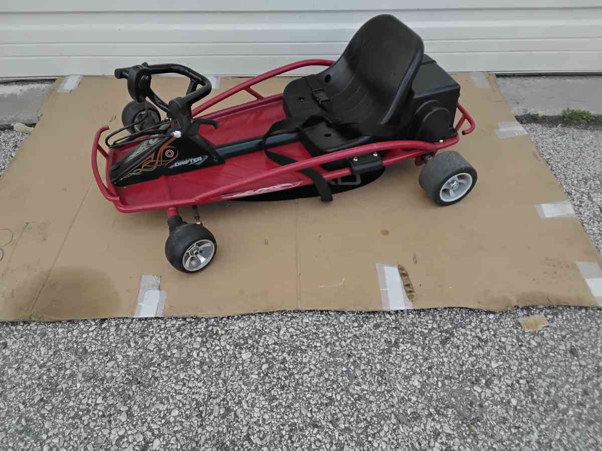 Red Electric Razor Drifter Go kart Needs Battery Like New