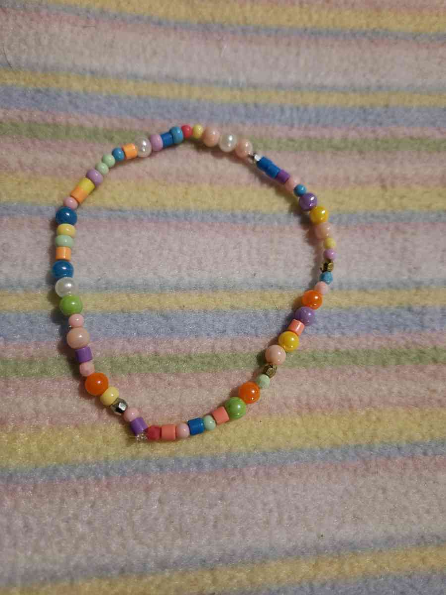 bead necklaces and bracelets