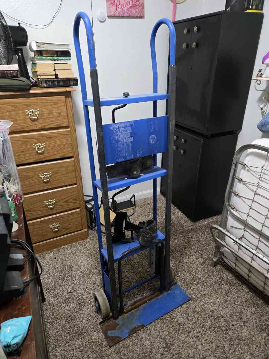 Very heavy duty dolly