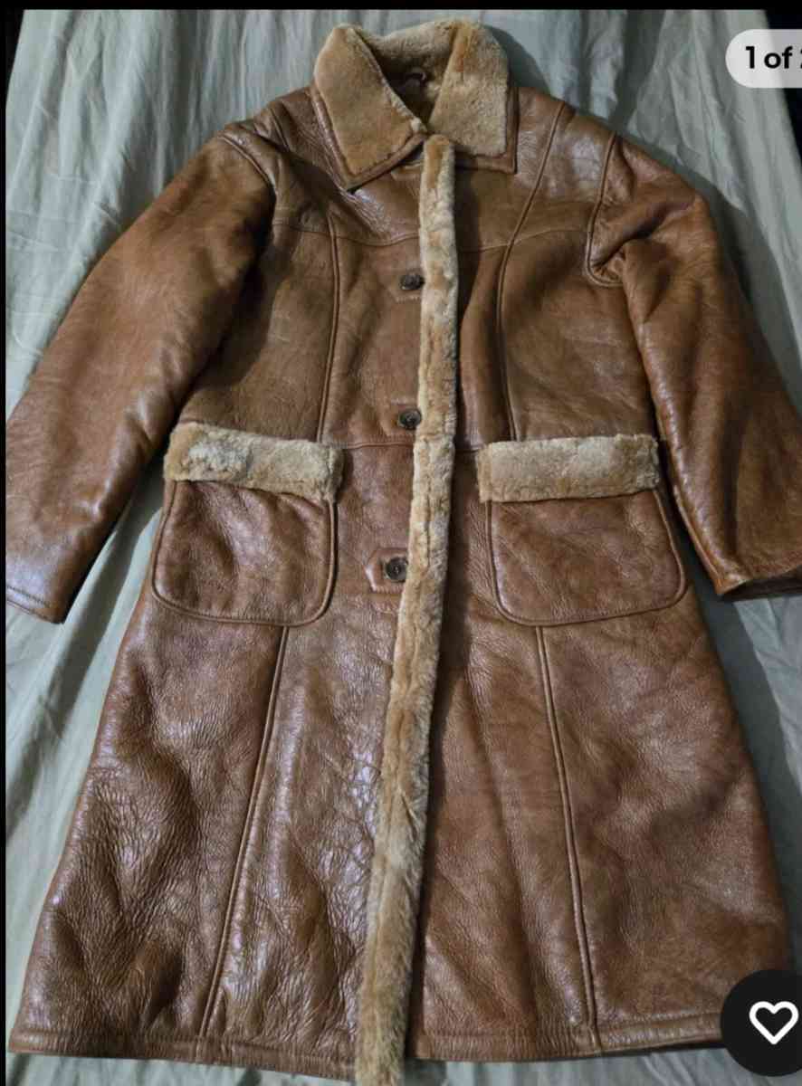 Large Lucky Lether Co Coat Tan like new o lyrics worn once