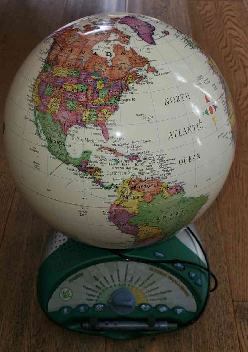 Leapfrog Interactive  Talking Explorer Smart Globe  Eureka C