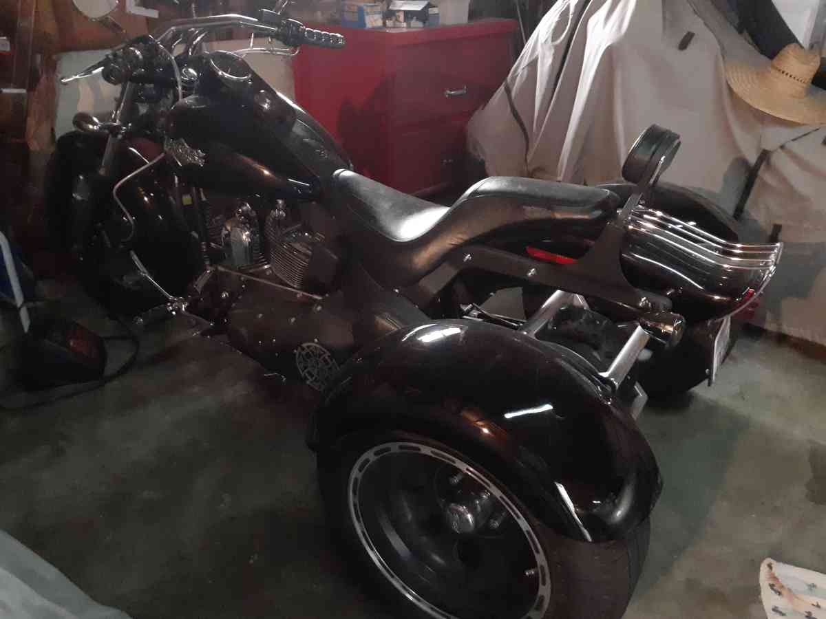 harley davidson night train trike