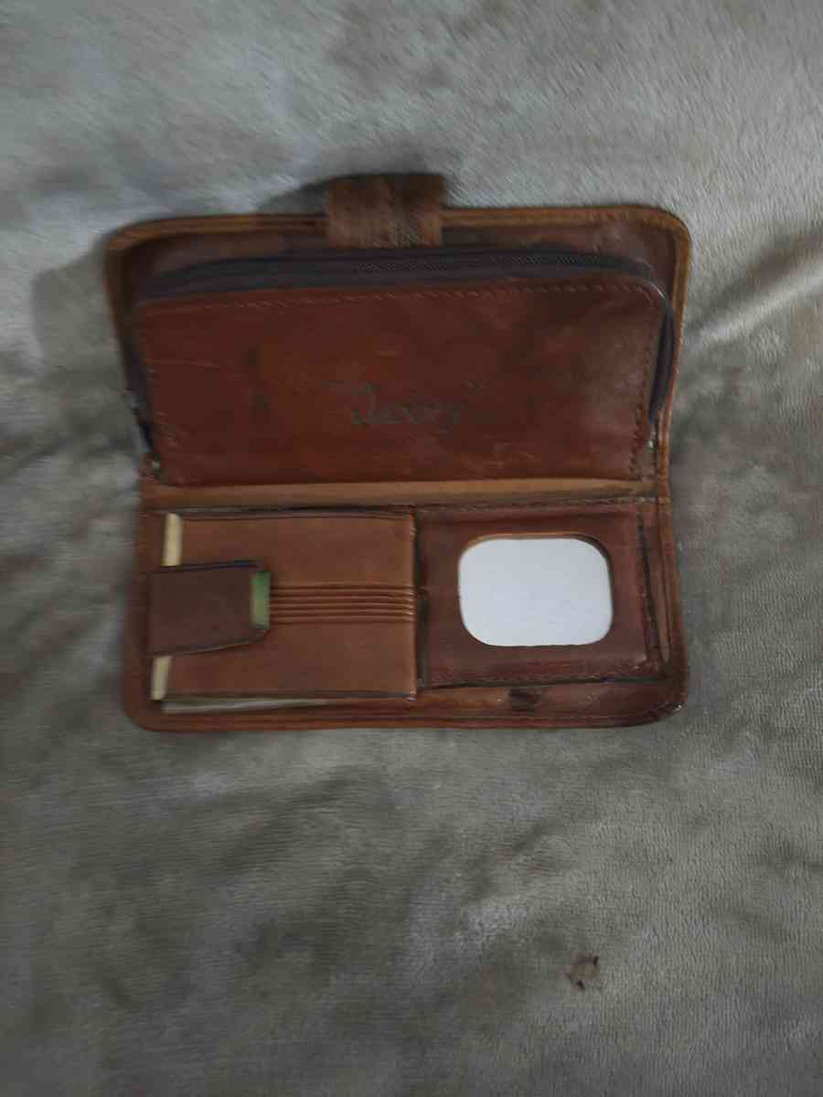 VINTAGE BROWN LEATHER GUADALAJARA WALLET USED USED