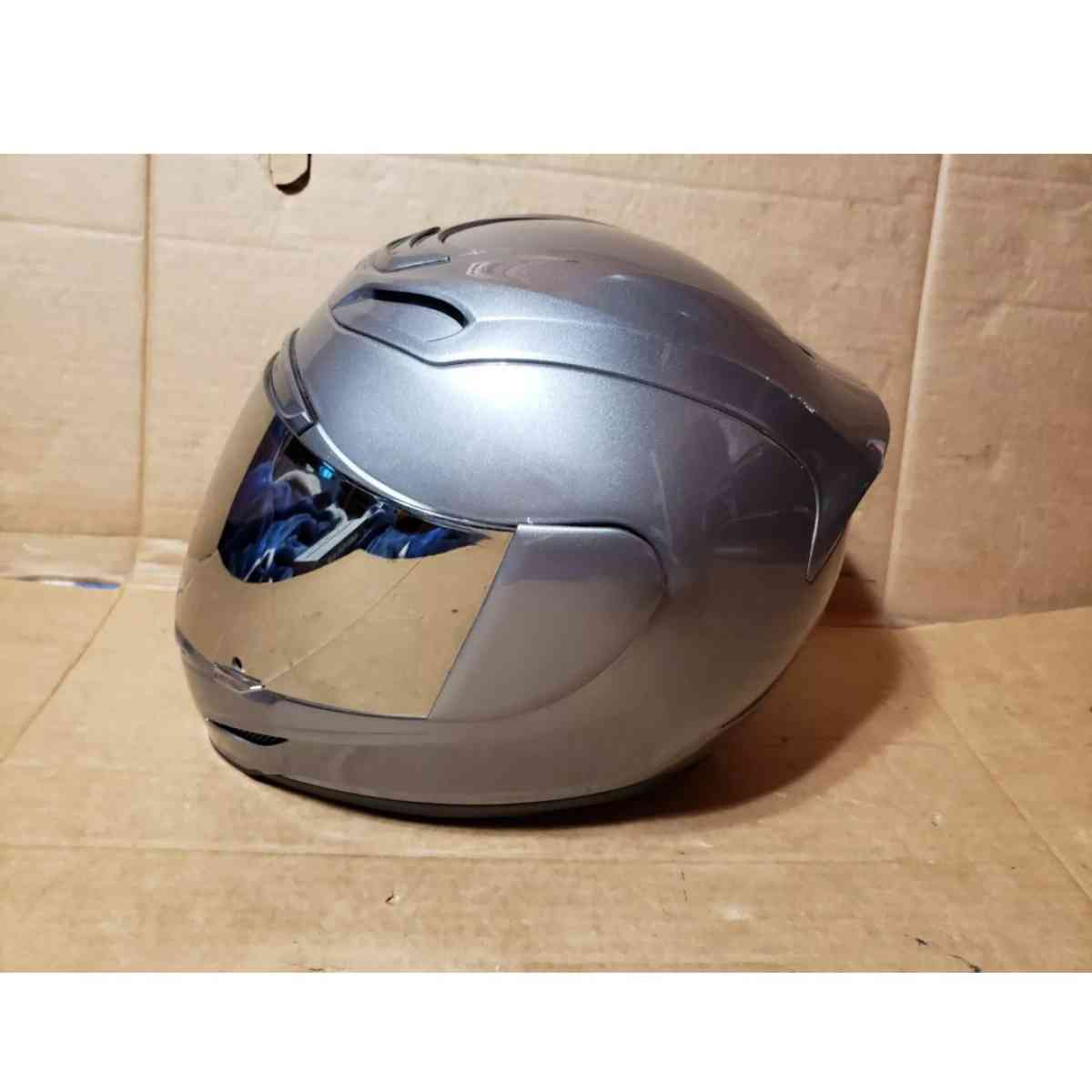 Icon Airmada Gloss Helmet Medallion Silver Medium Like New