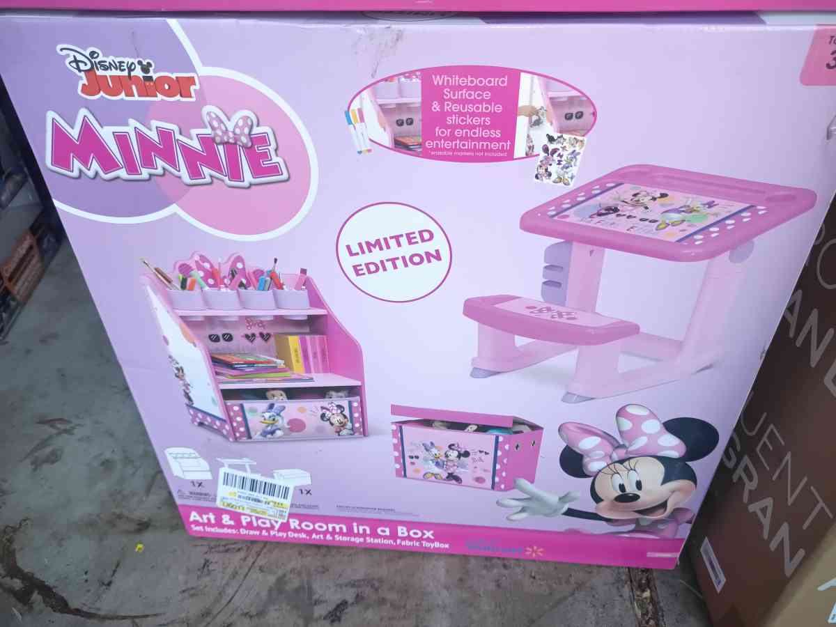 Minnie Mouse 3Piece Art  Play Toddler RoominaBox by Delta Ch