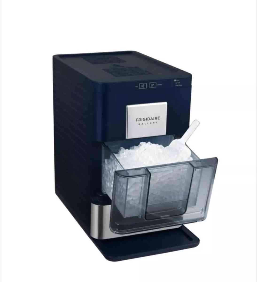 Frigidaire Gallery 33 lbs Touchscreen Nugget Ice Maker  Stai