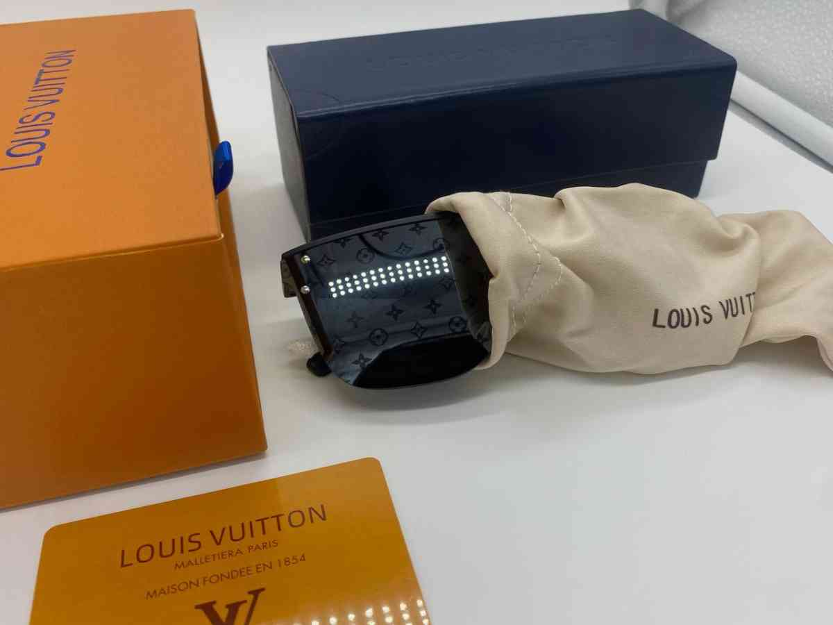 Louis Vuitton Sunglasses