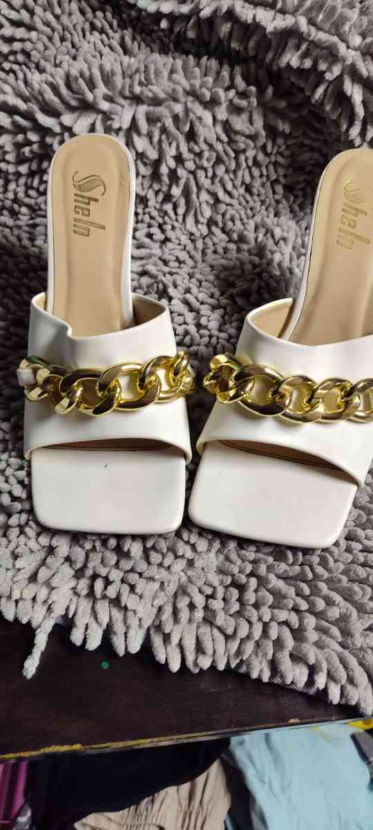 size 10 womens shoes