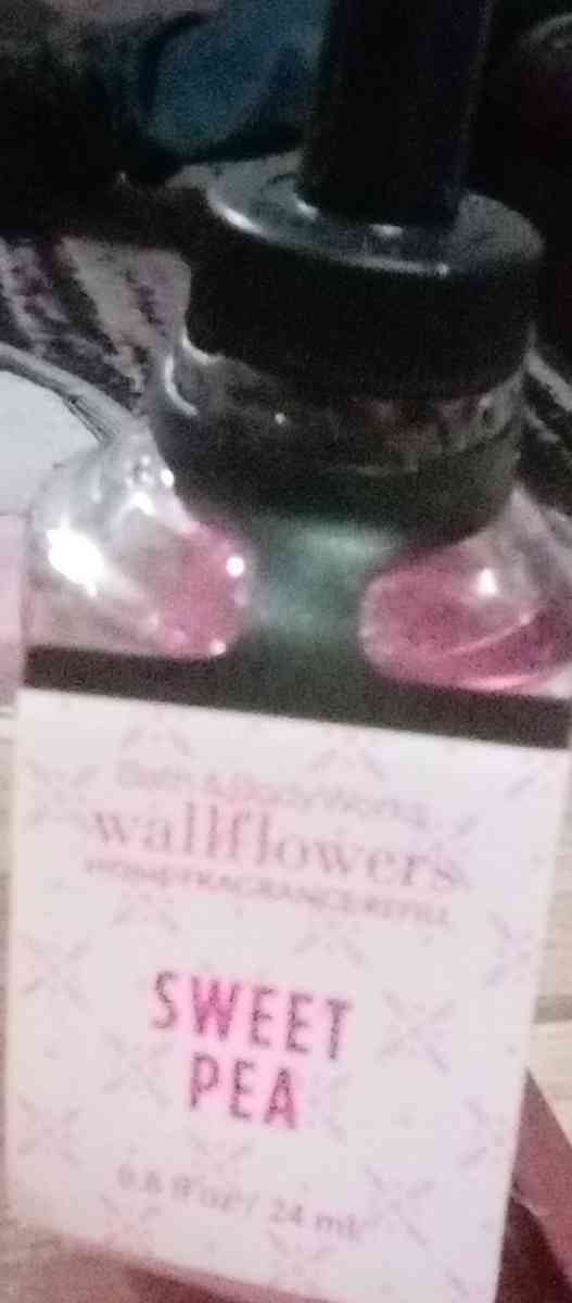 ALL DIFFERENT FRAGRANCE WALL FR