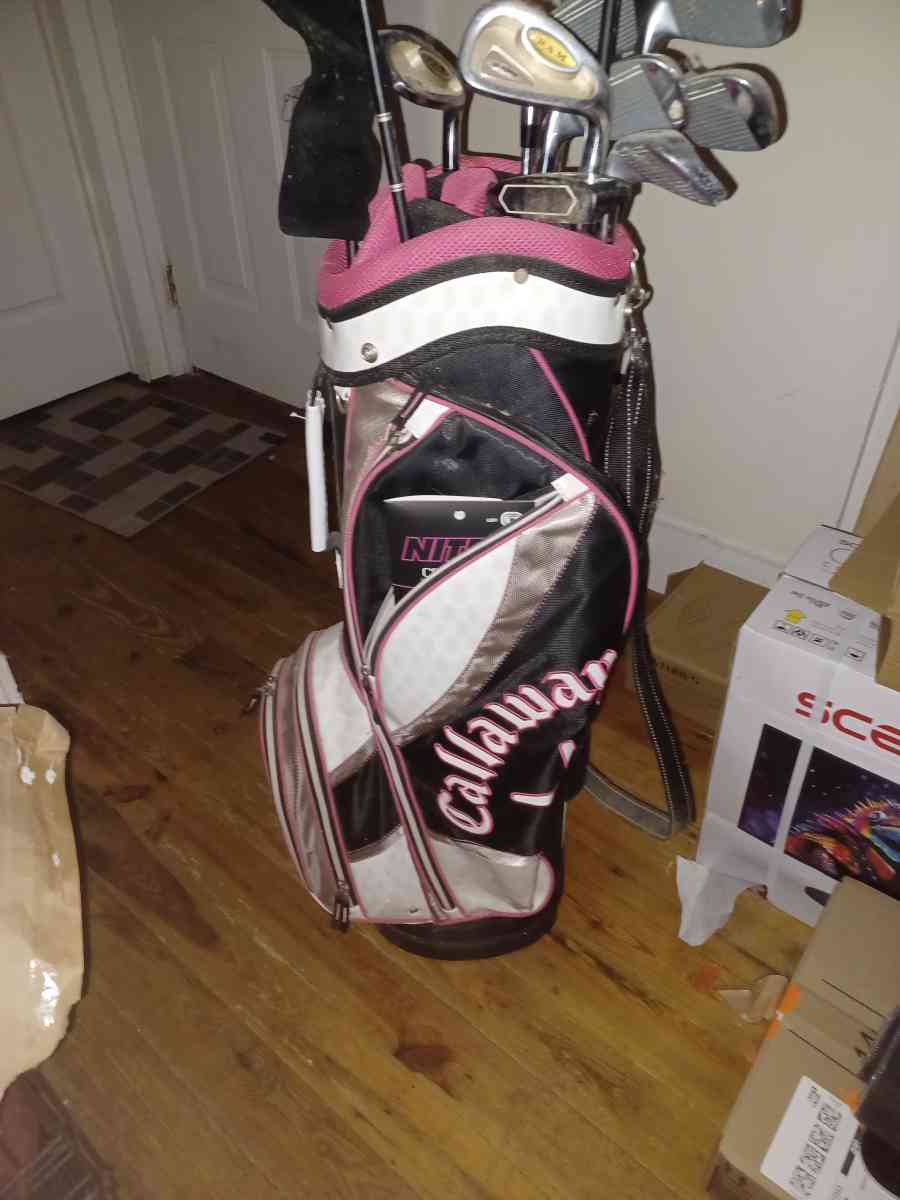 Golf club set with Callaway bag