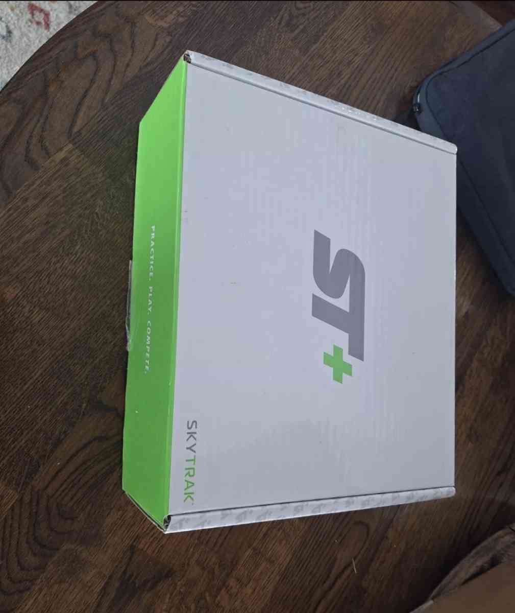 SkyTrak Plus Golf Simulator