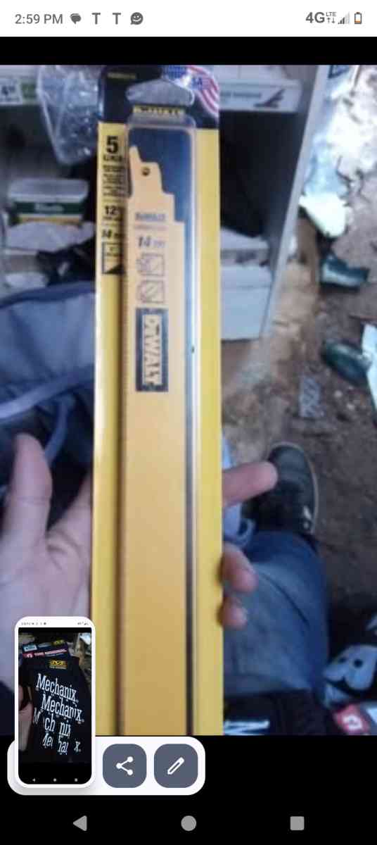 3 DeWalt saw saw blades 1 pairs of mechanic gloves MUST GO