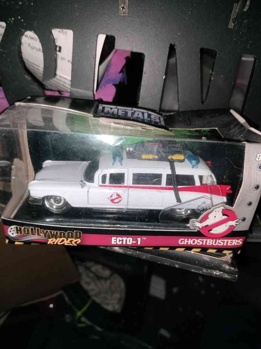 Ghostbusters car in package