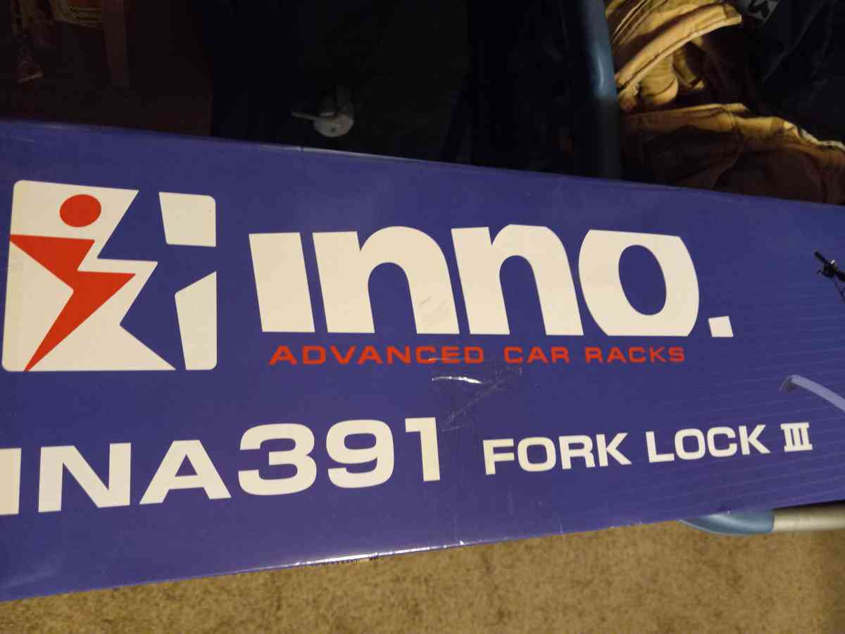 INNO  Fork Lock 3  NEW Universal Roof Mount Bike Rack
