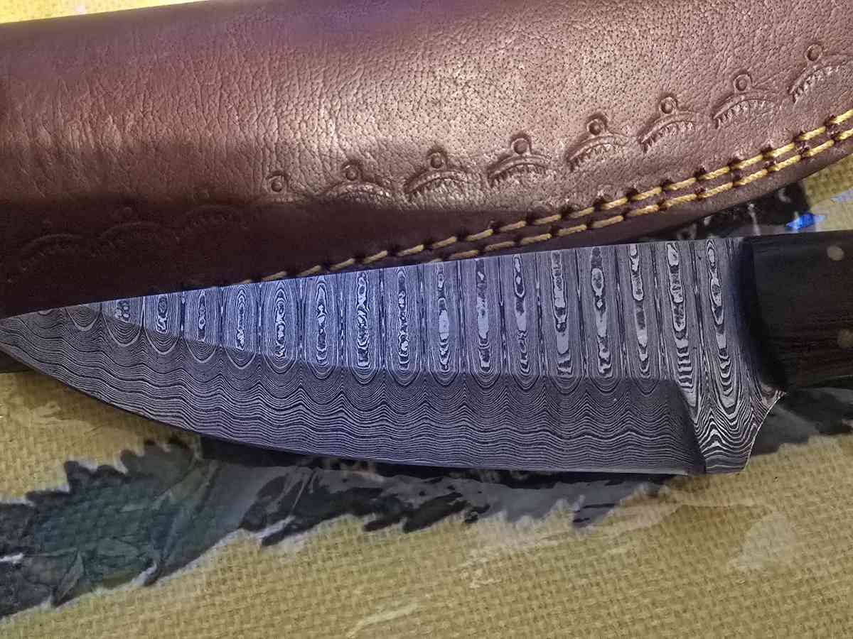 Damascus steel knife