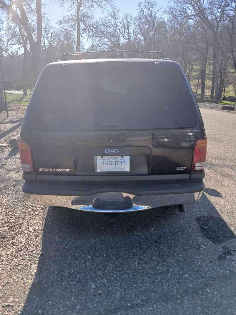 2000 Ford Explorer 2WD V6 40Liter