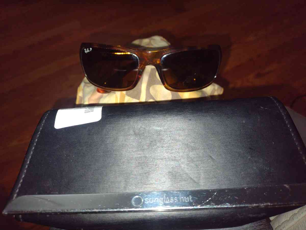 Official Ray Ban Sunglasses RB4075