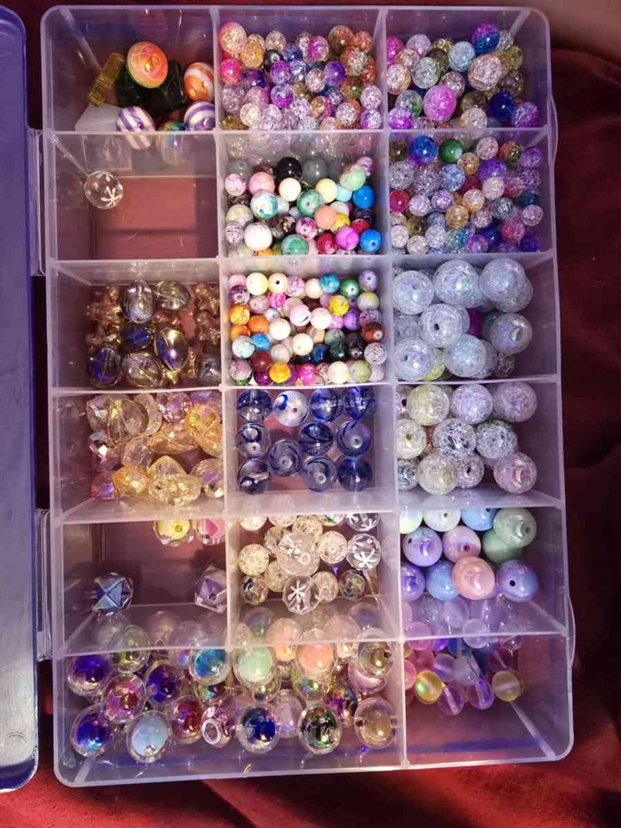 custom made necklace bracelets and animal wear