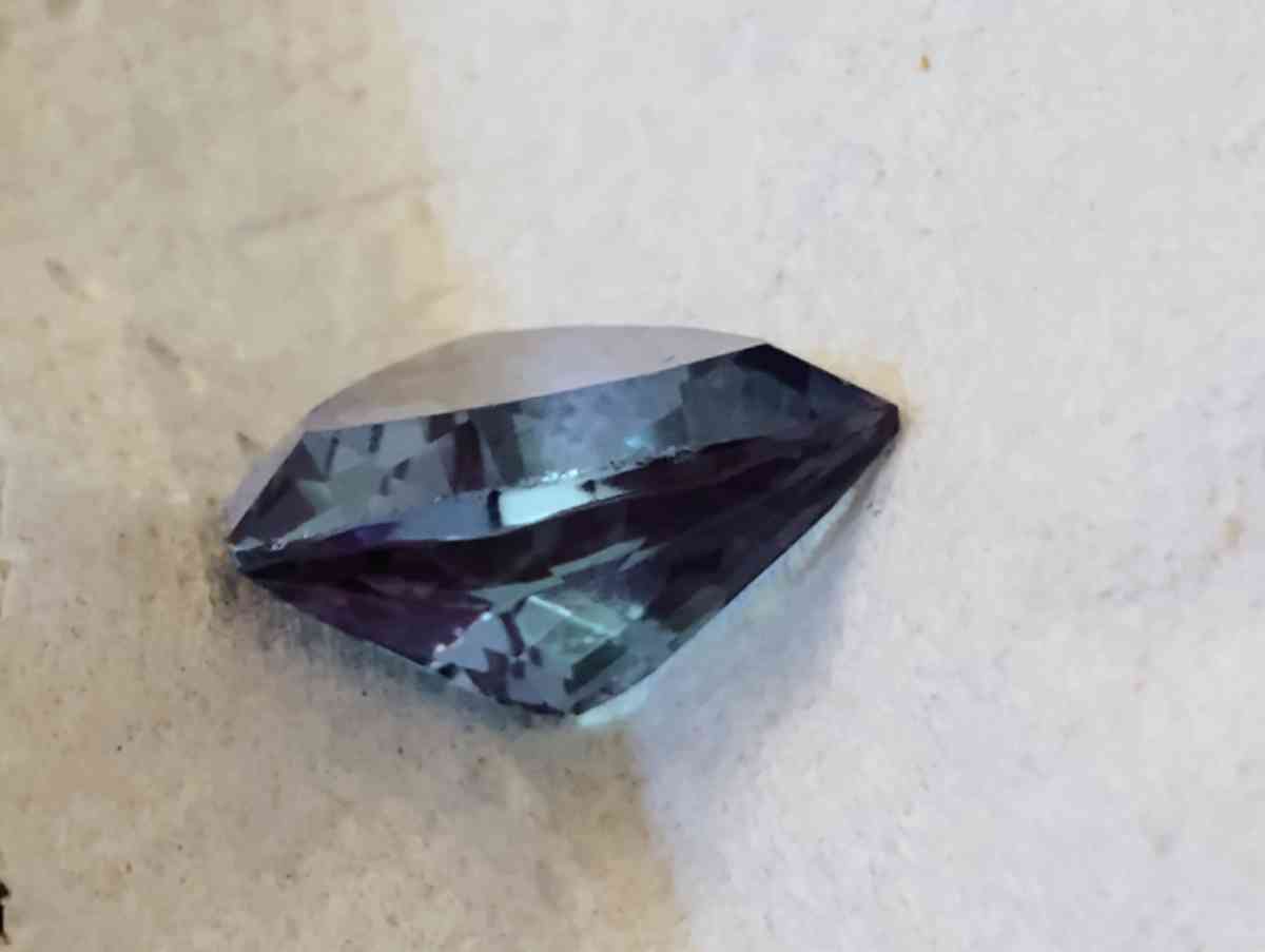 color changing sapphire natural