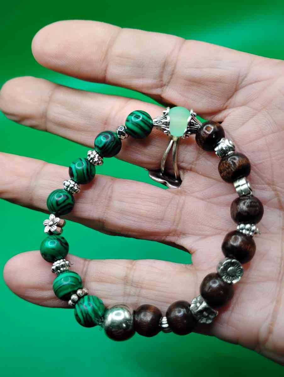 GREEN meets BROWN Boho Chic Stretchy Bracelet