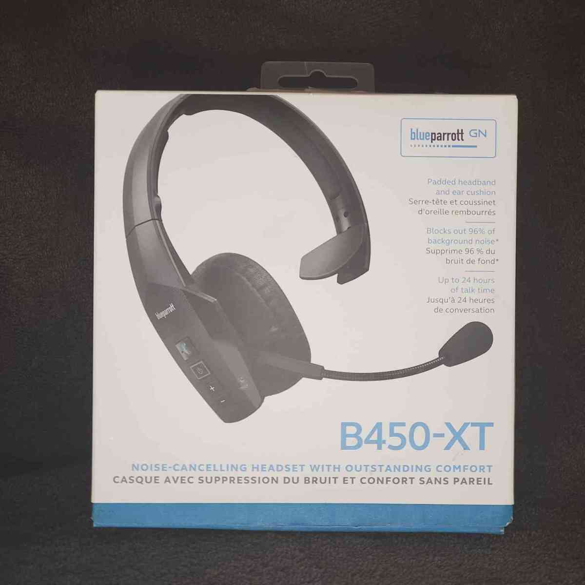 Blue Parrott Headset  Model B450XT  Brand New Open Box