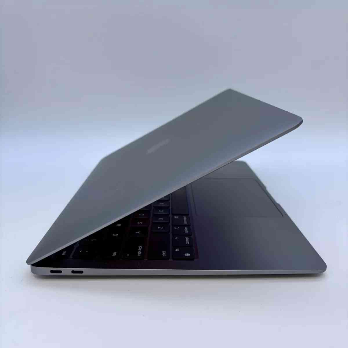 Apple MacBook Air 13 Retina 256GB SSD