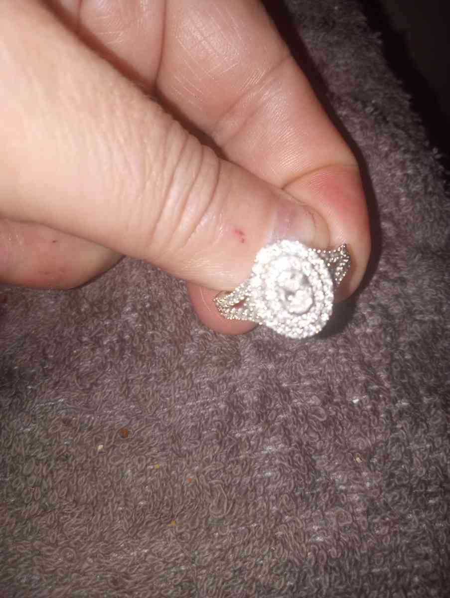 diamond wedding ring